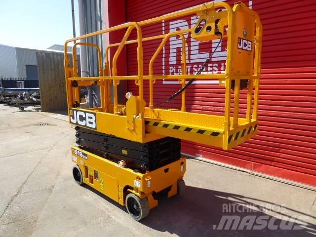 JCB S 1930 E رافعات مقصية الشكل
