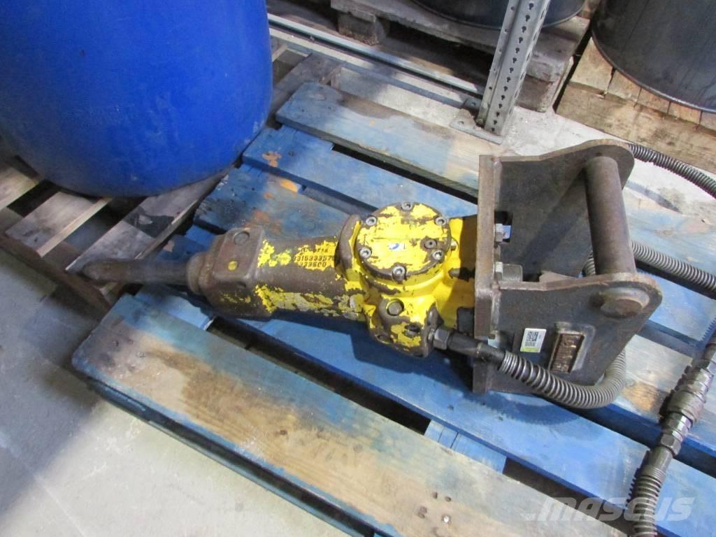 Atlas Copco SB 52 مطارق / كسارات