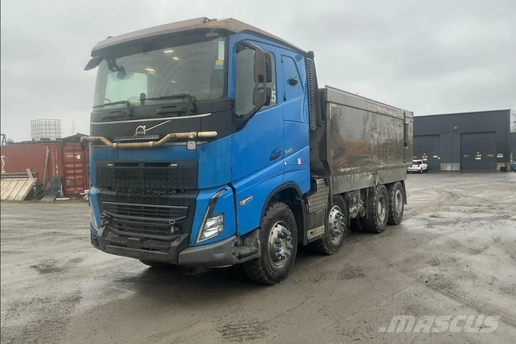 Volvo FH 540 شاحنات لوادر