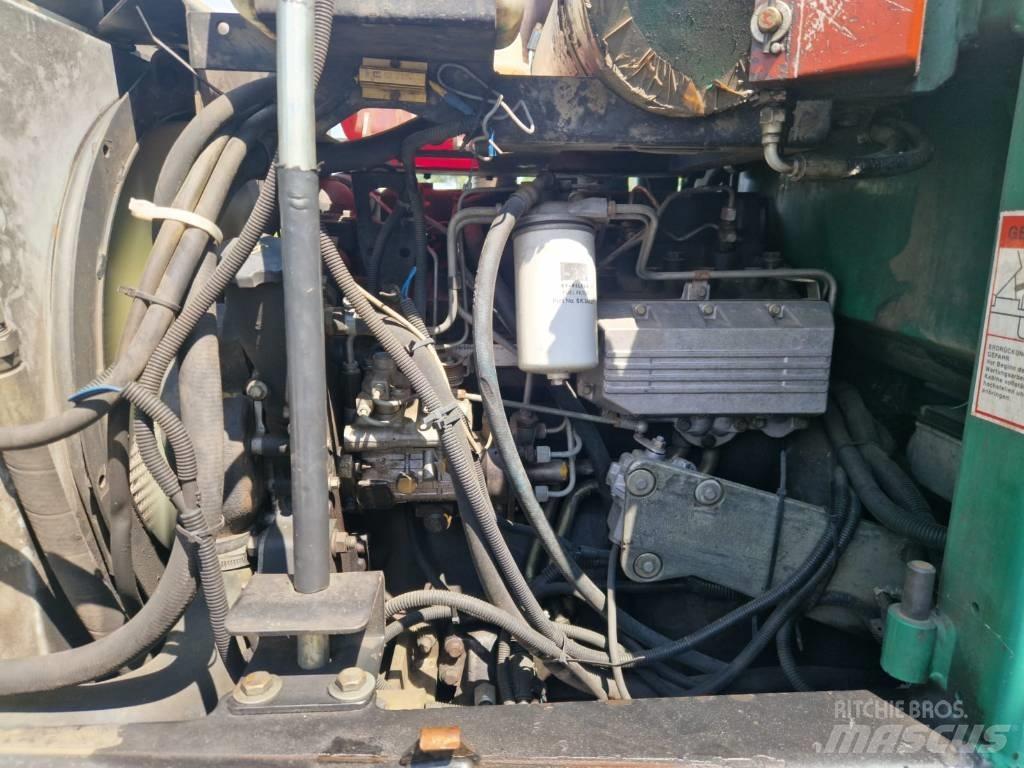 Timberjack 810 B شاحنات