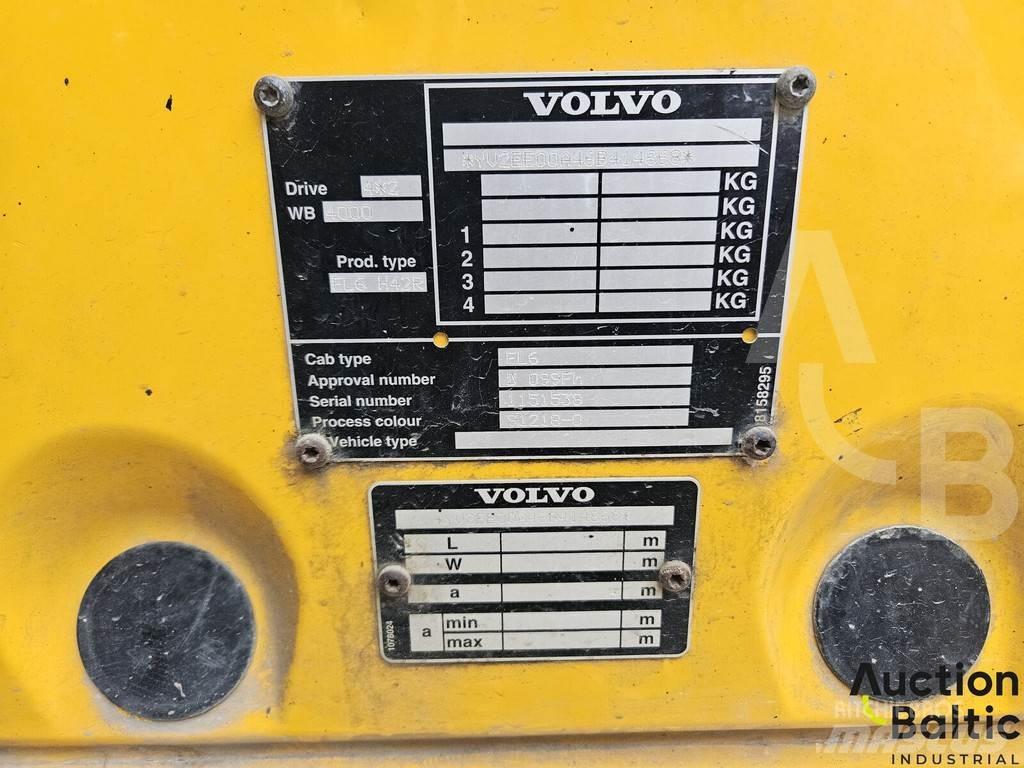 Volvo FL6 250 شاحنات مسطحة/مفصلية الجوانب
