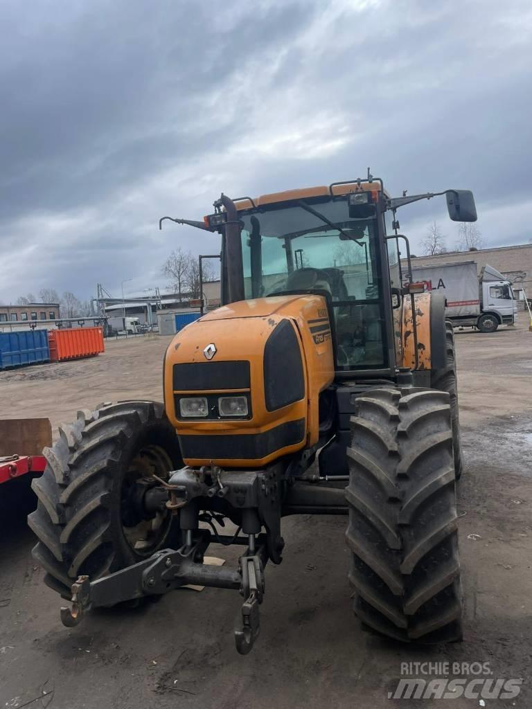 Renault 720RZ الجرارات