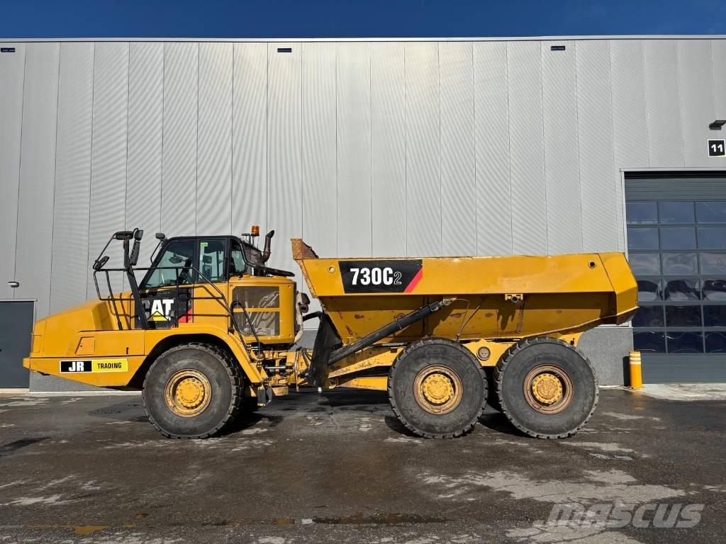 CAT 730 C2 (Tailgate) ساحبات مفصلية