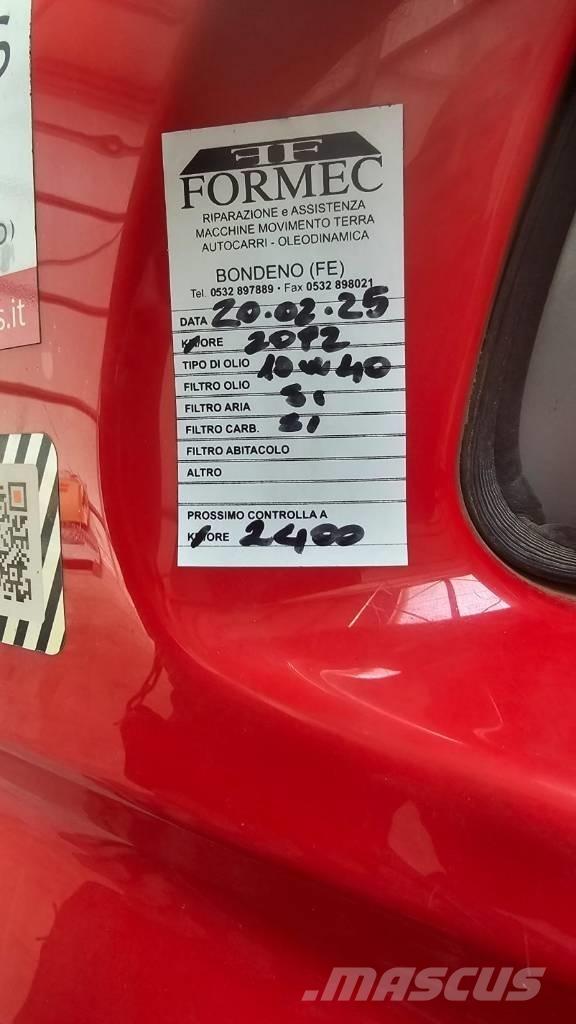 Manitou 200 ATJ رافعات سلة مفصلية