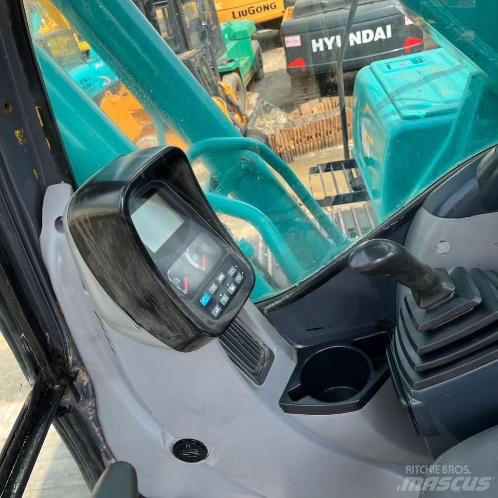 Kobelco SK 200LC-8 حفارات زحافة