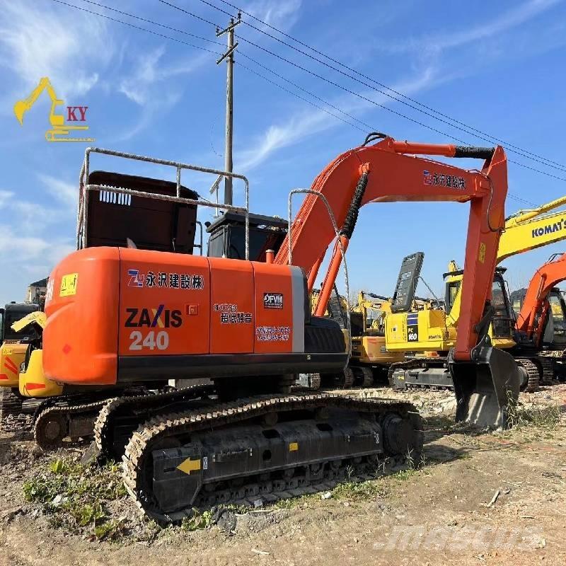Hitachi ZX 240 حفارات زحافة
