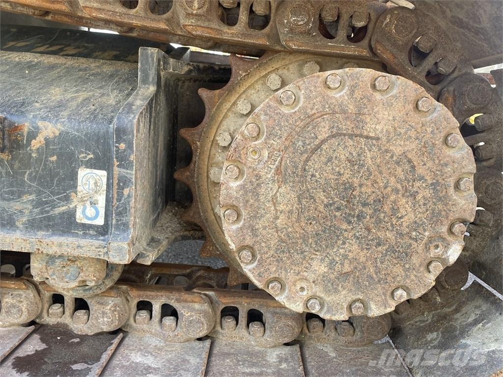 Hitachi ZE160LC-6 حفارات زحافة