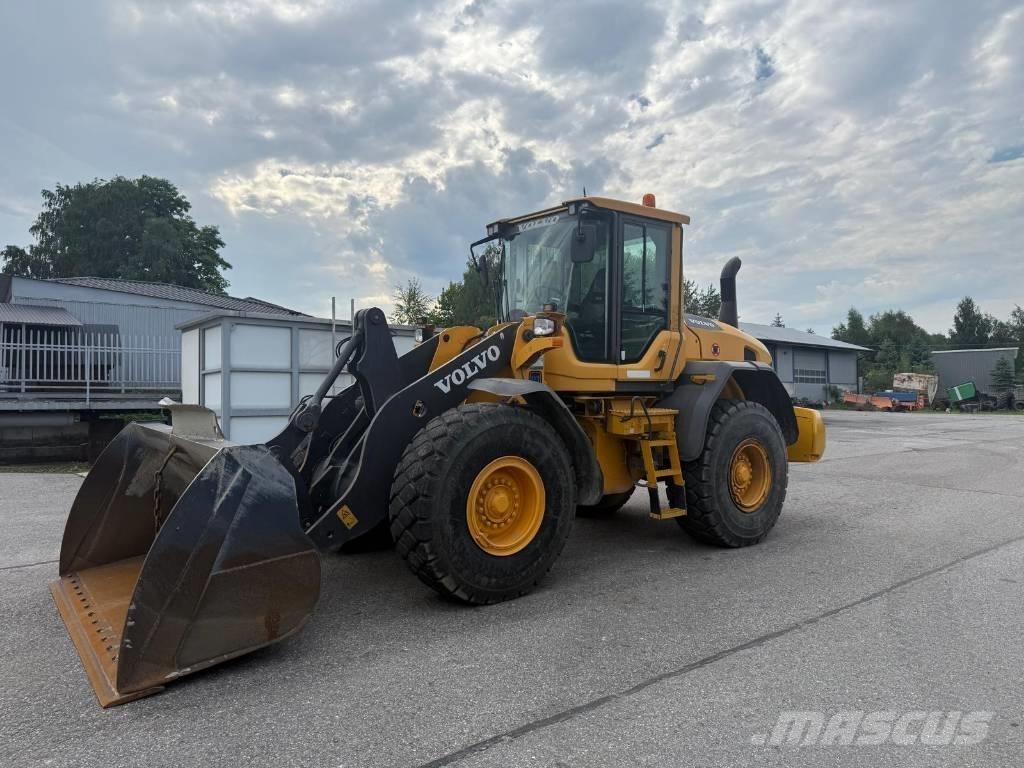 Volvo L 70 G لوادر بعجل
