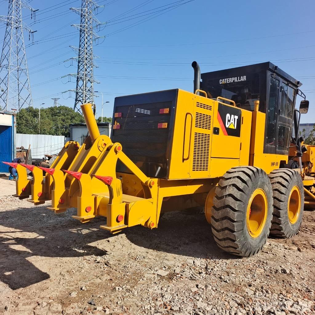 CAT 140 K معدات تمهيد الطرق