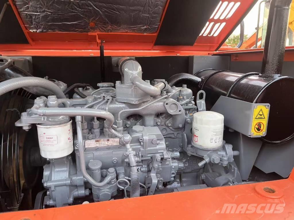 Hitachi ZX 70 حفارات زحافة