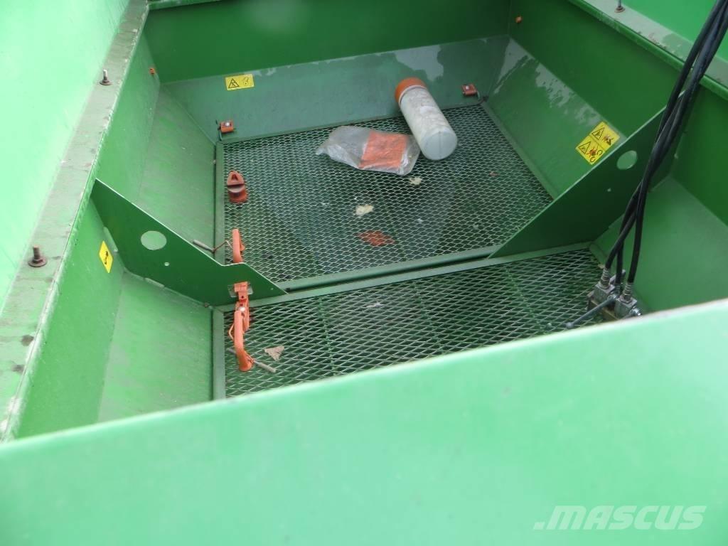 Amazone ZA-X 1402 معدات فرد المواد المعدنية