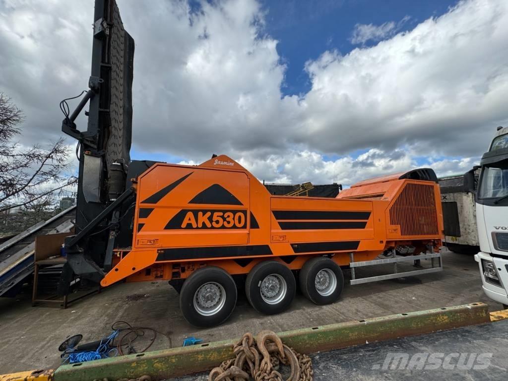 Doppstadt AK 530 آلات تمزيق المخلفات