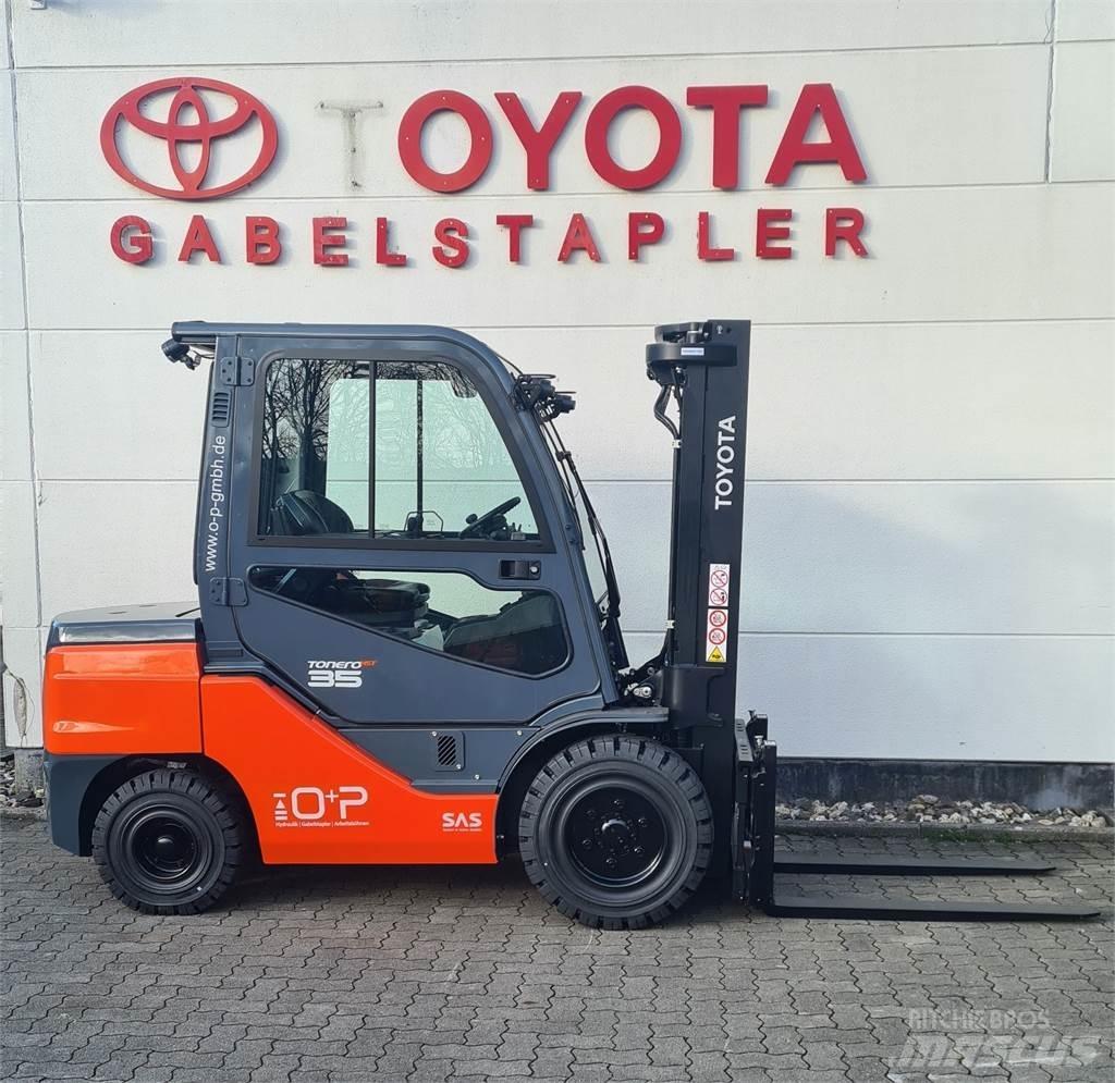 Toyota 56-8FDJ35F شاحنات الديزل