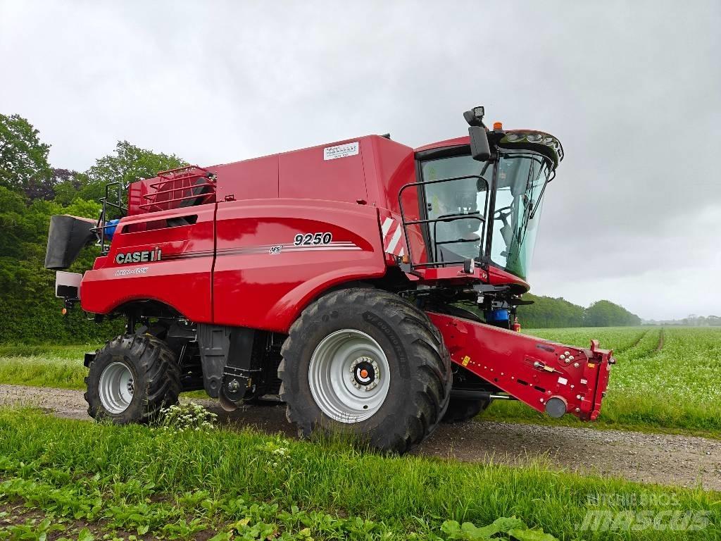 Case IH 9250 حصادات
