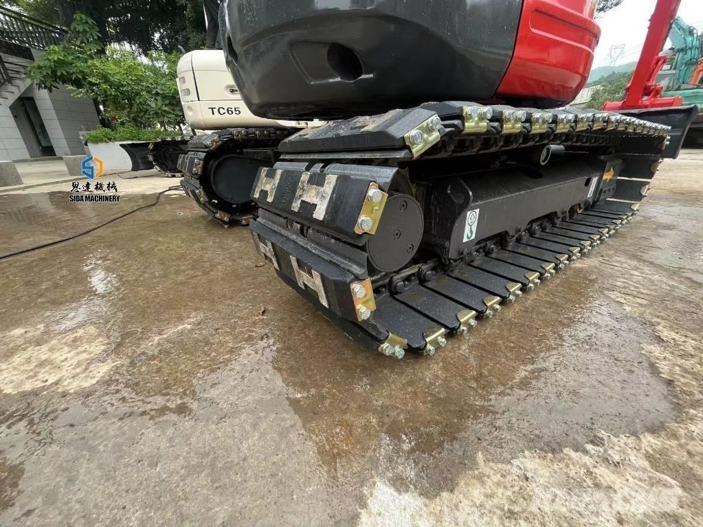Kubota kx155 حفارات زحافة