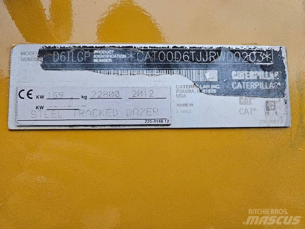 CAT D 6 T LGP بلدوزرات مجنزرة