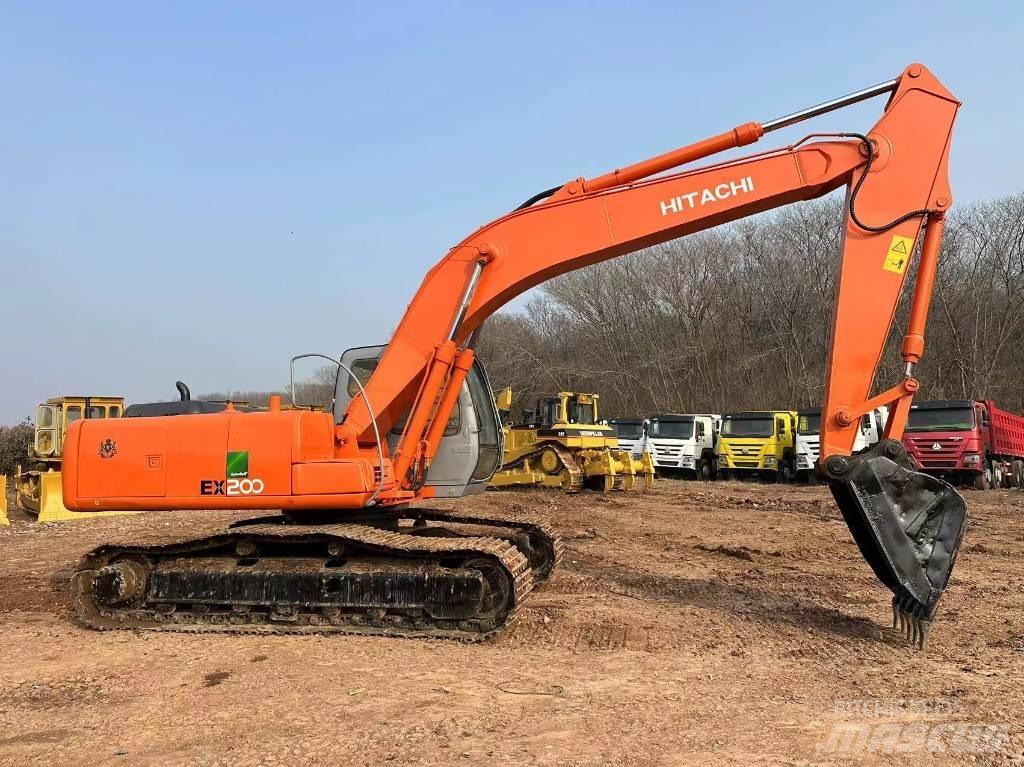 Hitachi EX 200 حفارات زحافة
