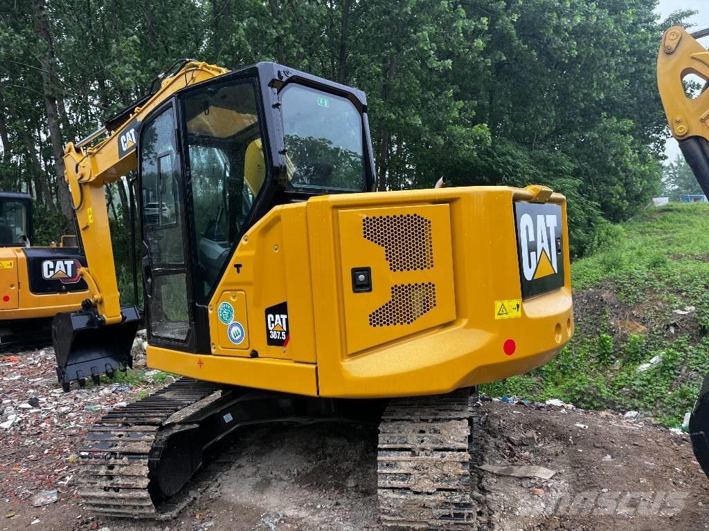 CAT 307,5 حفارات وسط 7 طن - 12 طن