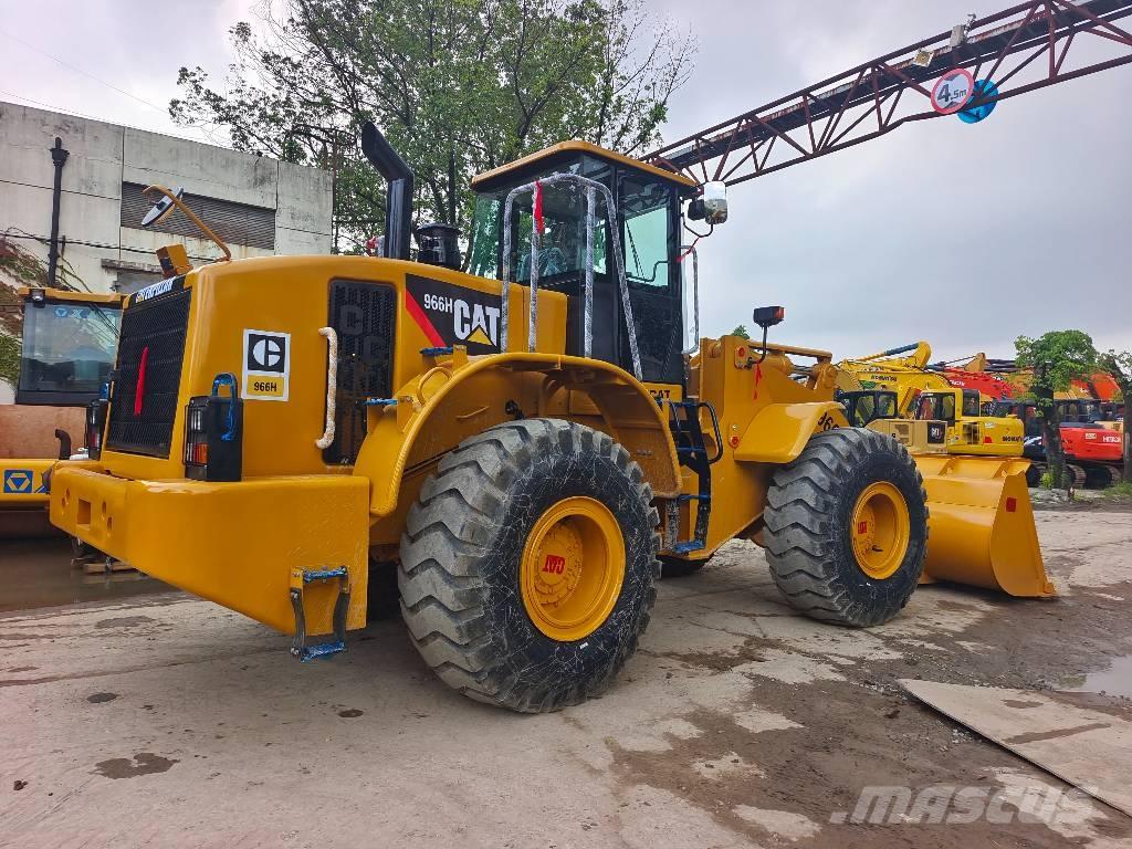 CAT 966H لوادر بعجل