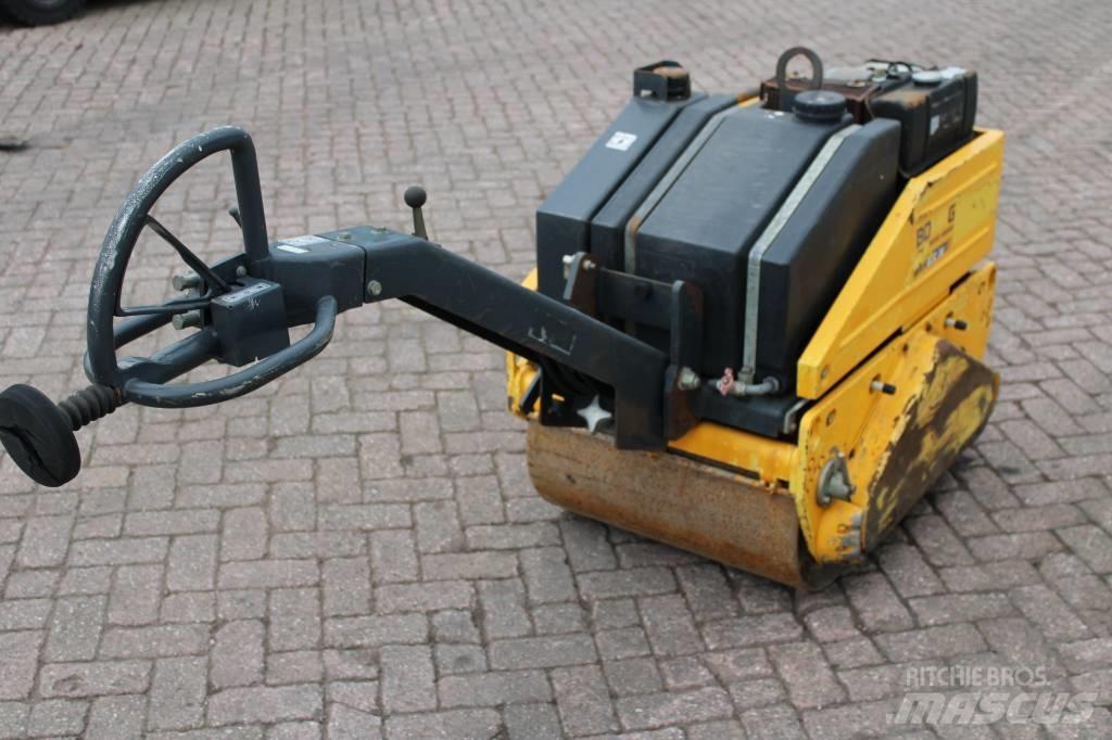 Bomag BW 65 H مداحل ثنائية الاسطوانة