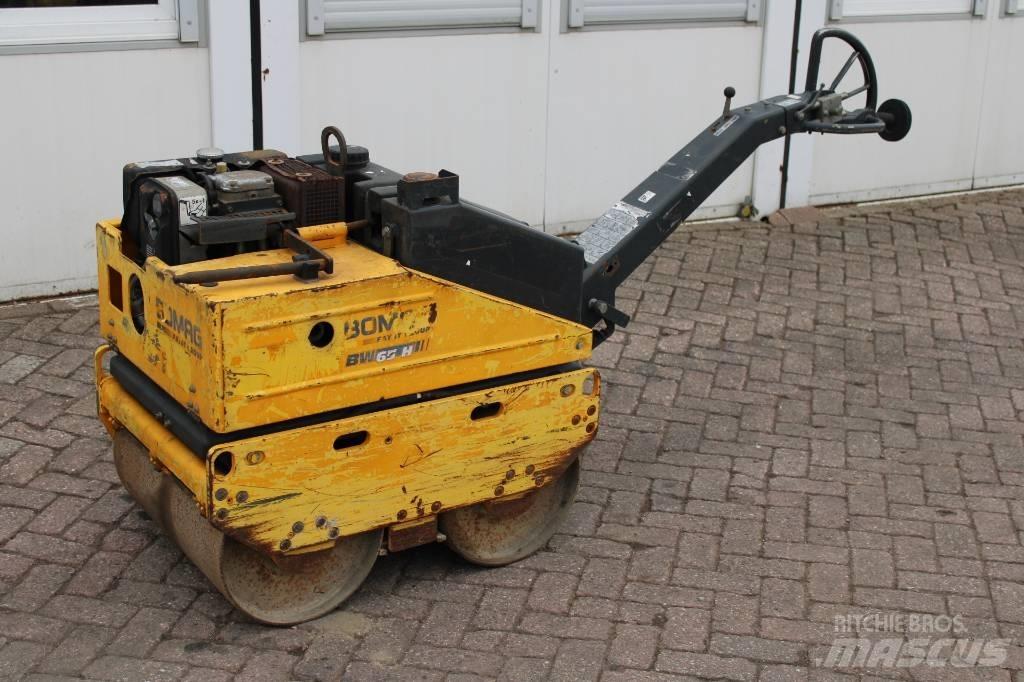 Bomag BW 65 H مداحل ثنائية الاسطوانة
