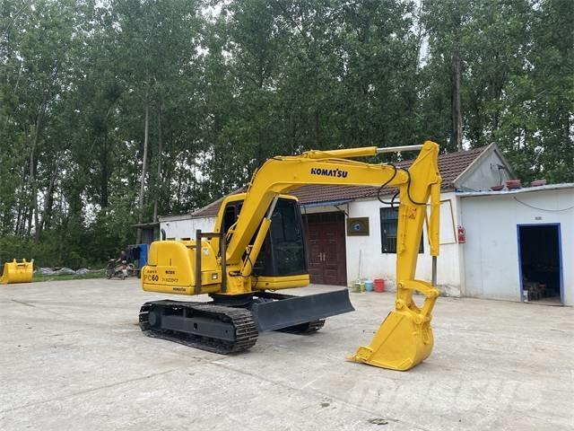 Komatsu PC 60-7 حفارات زحافة