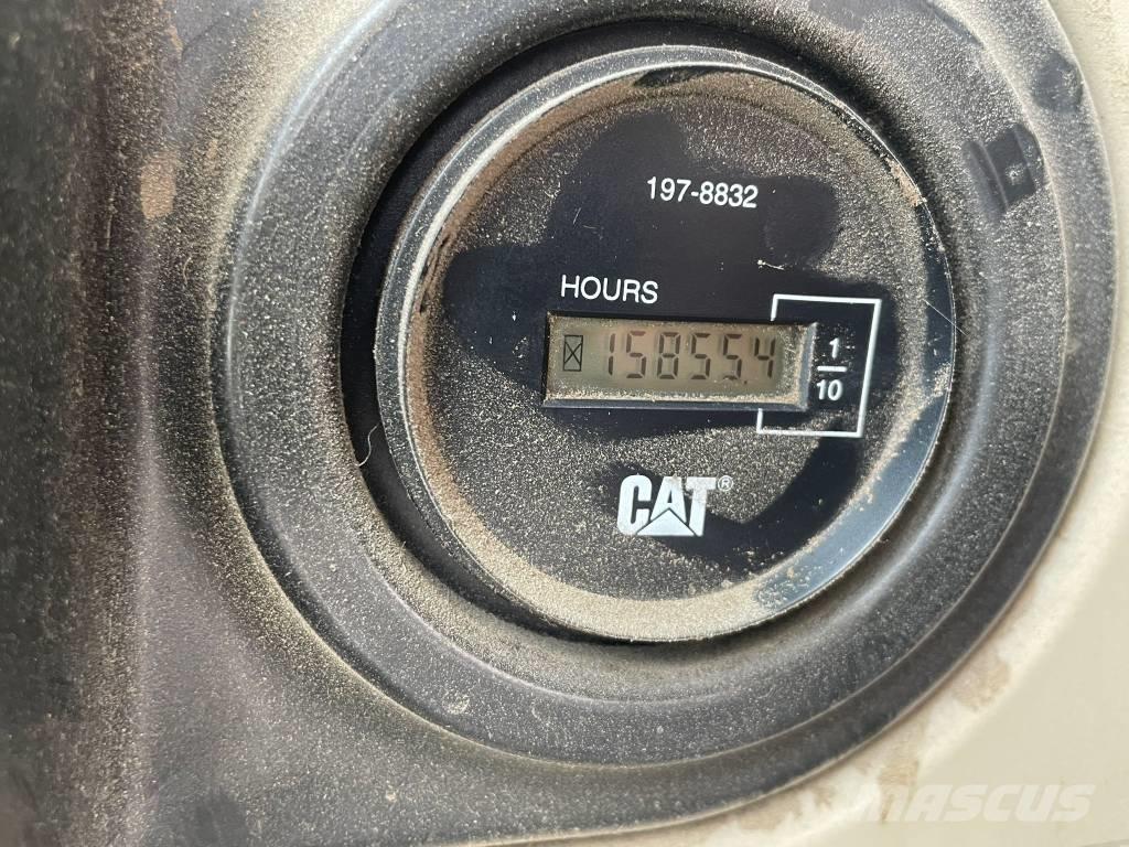CAT M 318 C MH مناولات المخلفات / مناولات صناعية