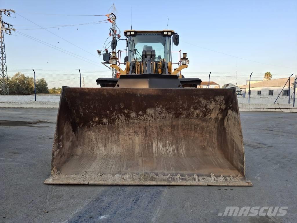 Volvo L 150 H لوادر بعجل