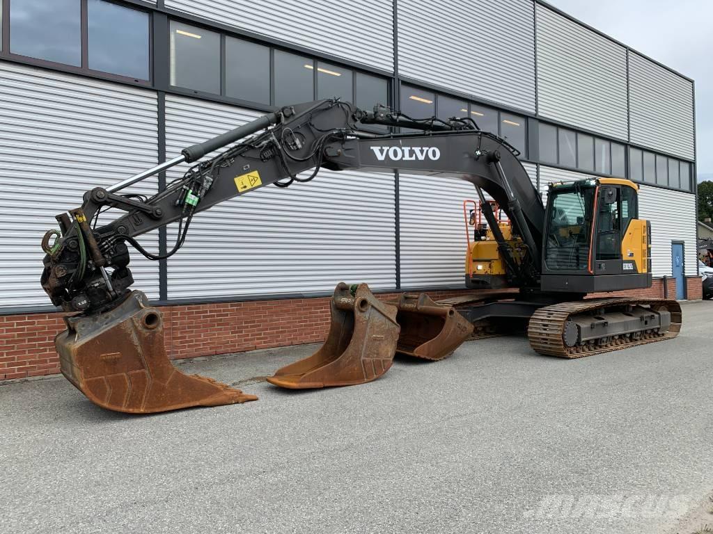 Volvo ECR235EL حفارات زحافة