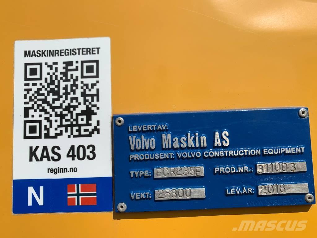 Volvo ECR235EL حفارات زحافة