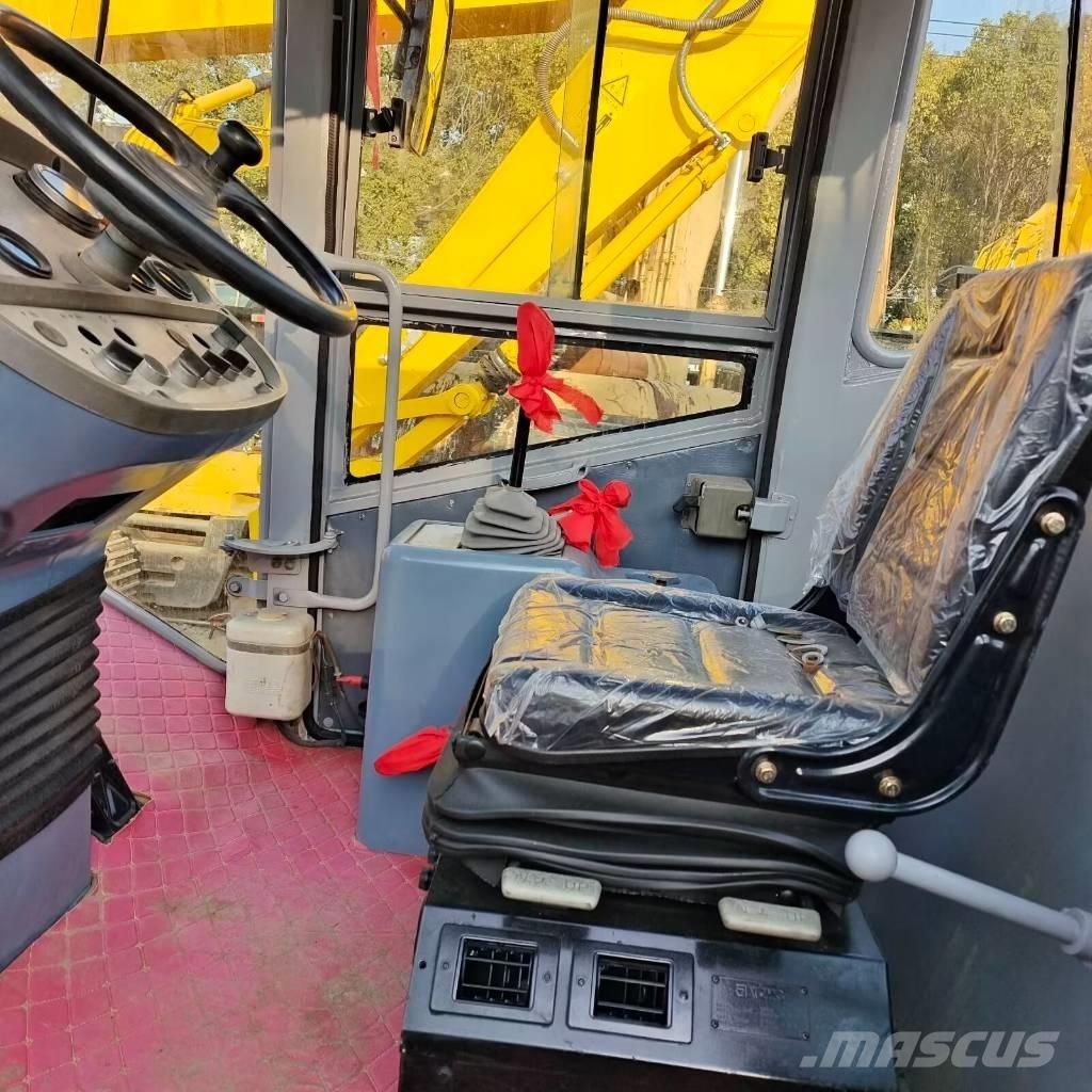 XCMG XS143J مداحل أحادية الأسطوانة