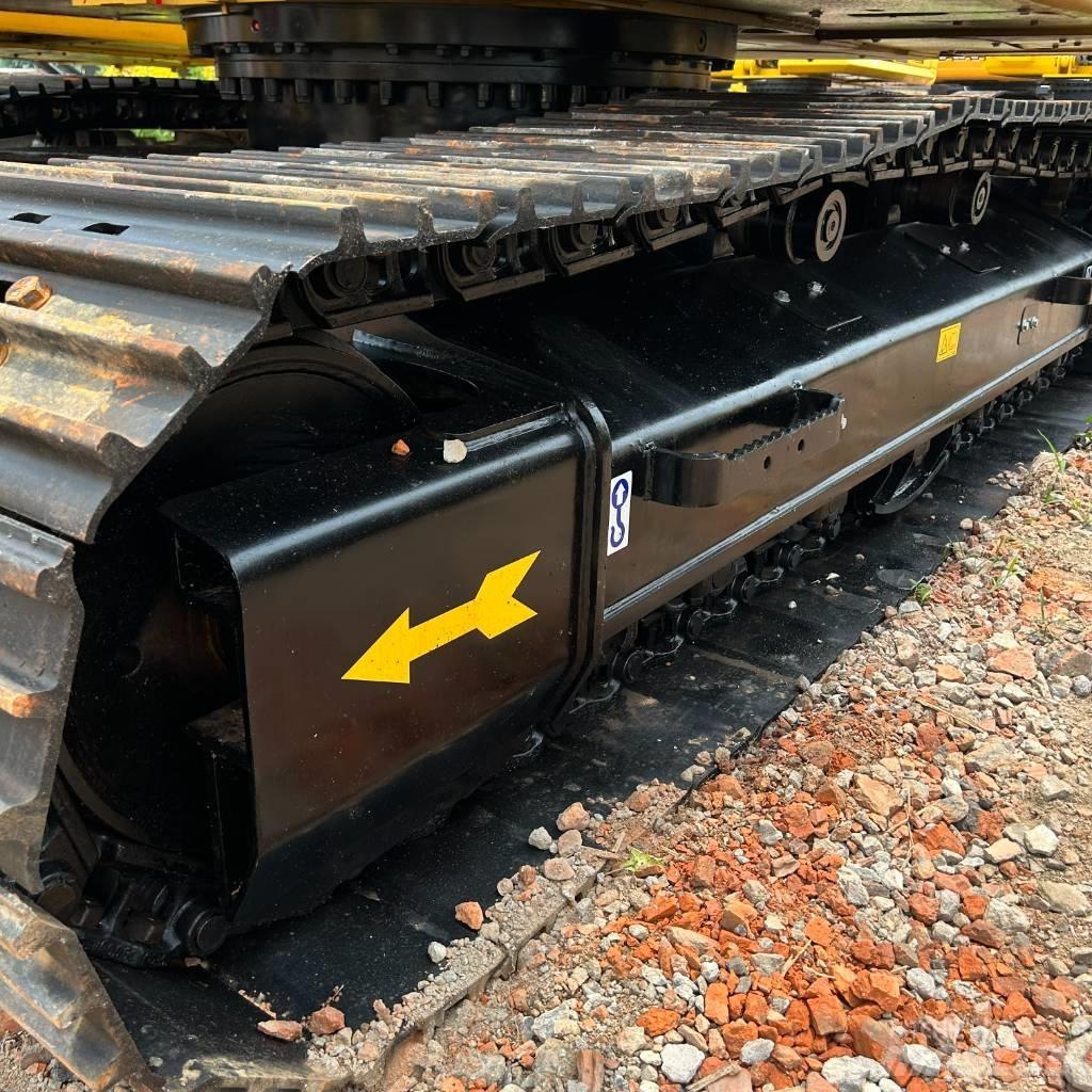 CAT 320D2L حفارات زحافة