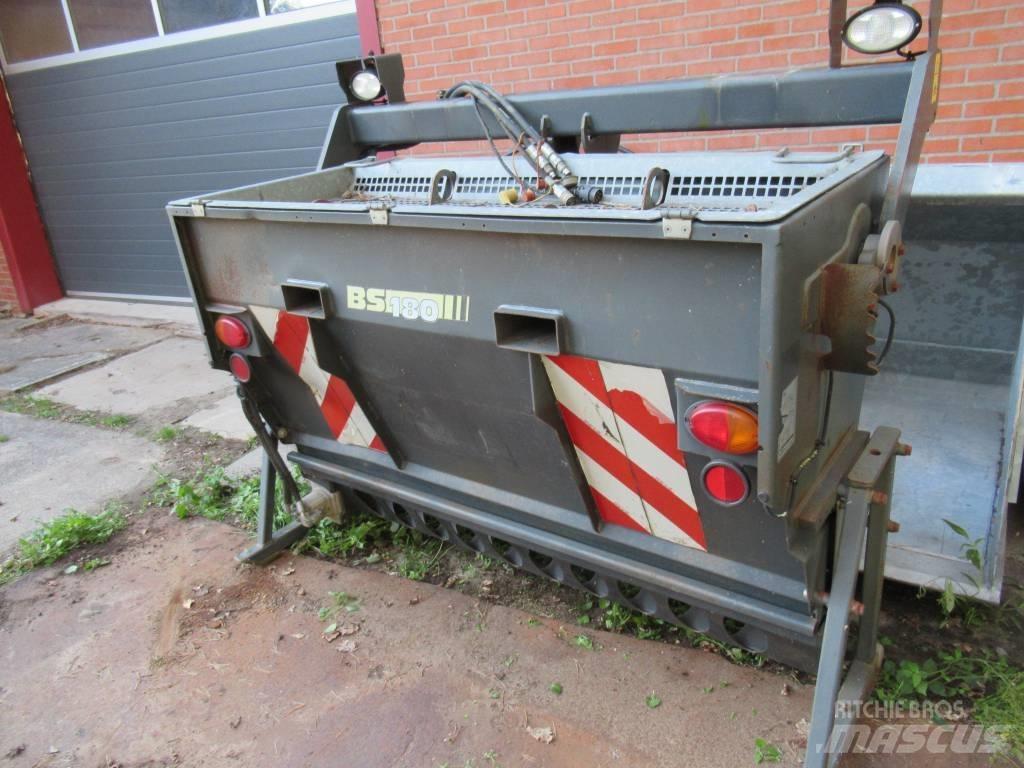 Bomag BW 174 A P مداحل مزدوجة