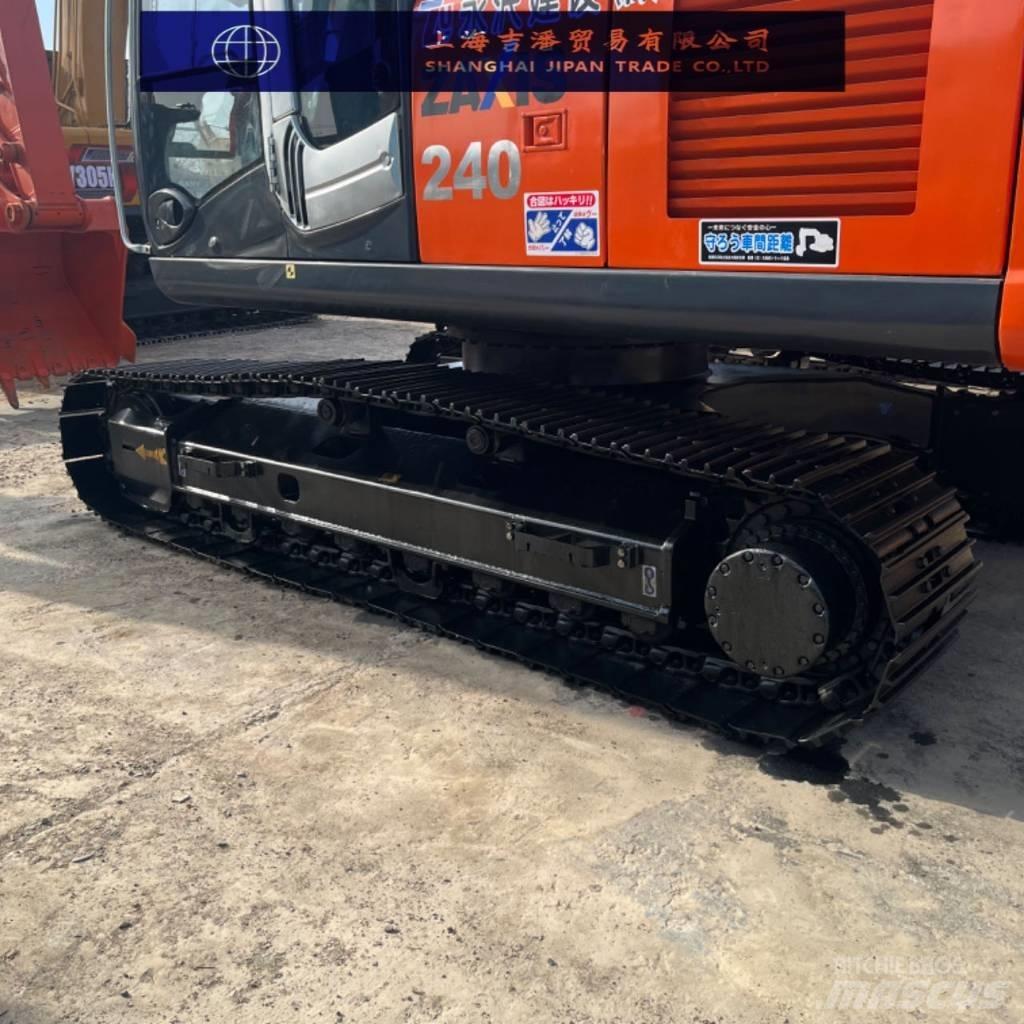 Hitachi ZX 240 حفارات زحافة