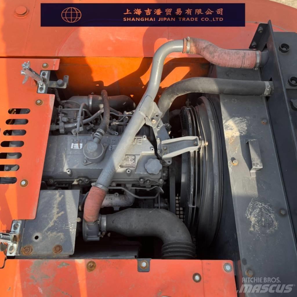 Hitachi ZX 240 حفارات زحافة