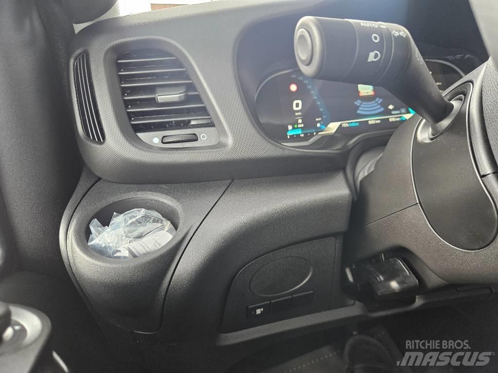Iveco Daily 35S16A8 شاحنة مقفلة