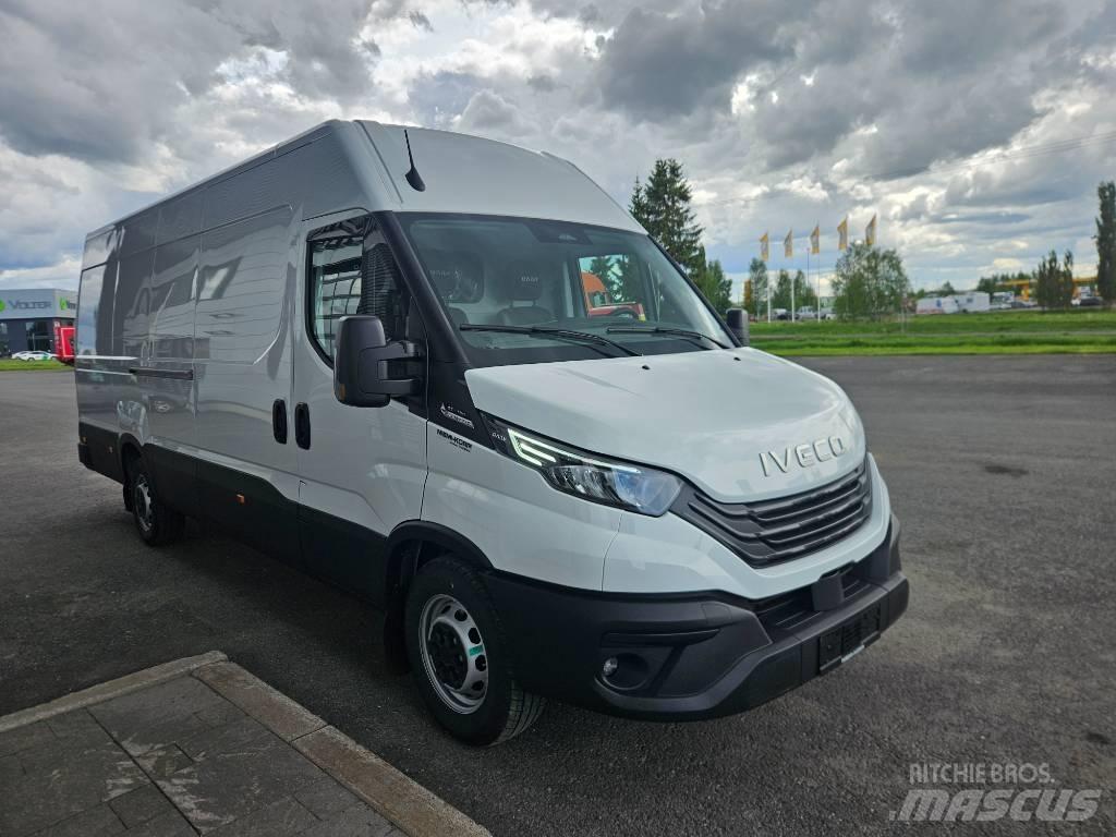 Iveco Daily 35S16A8 شاحنة مقفلة