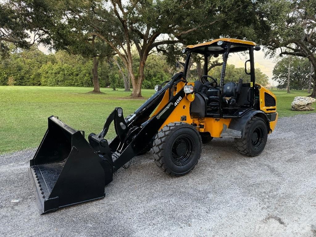 JCB 407 لوادر بعجل