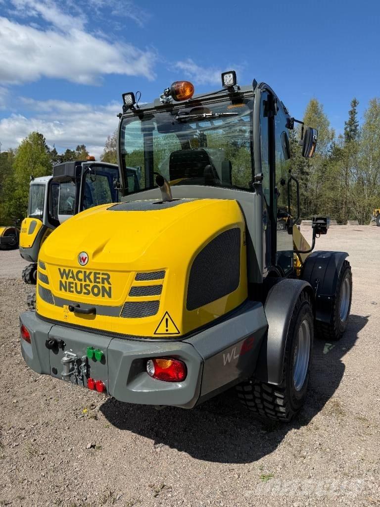 Wacker Neuson WL 52 لوادر بعجل
