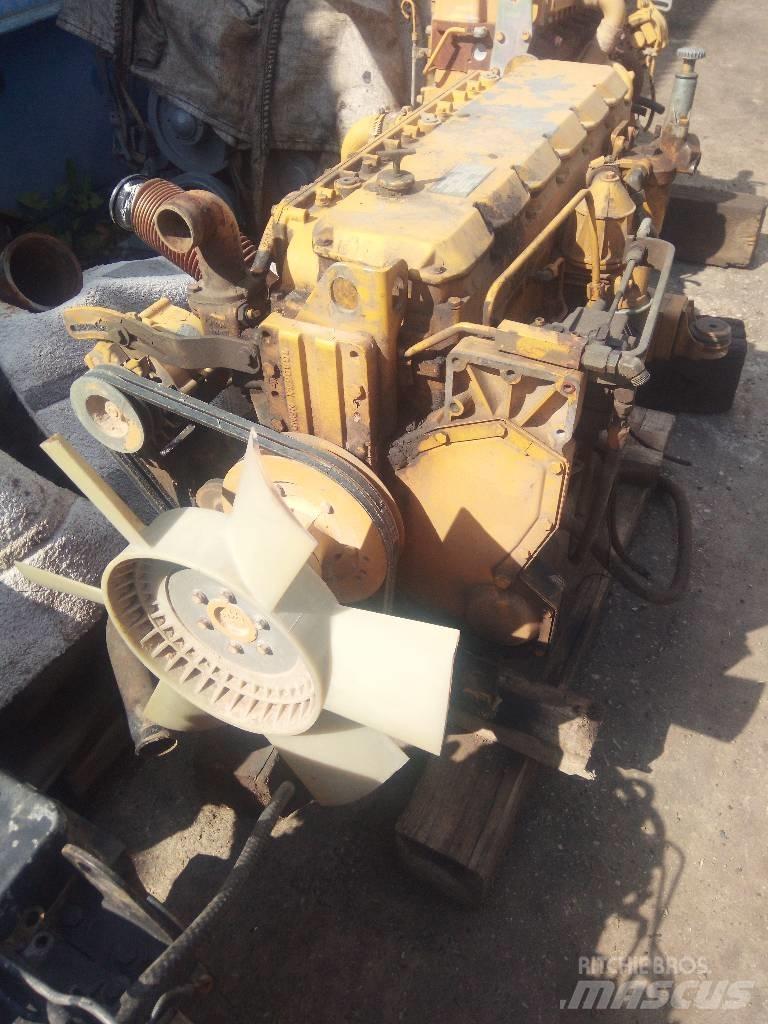 CAT 214 B FT محركات