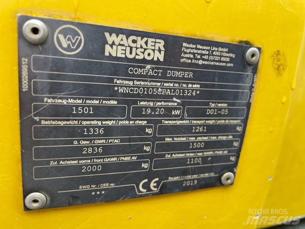 Wacker Neuson 1501 عربات نقل قلابة للمواقع