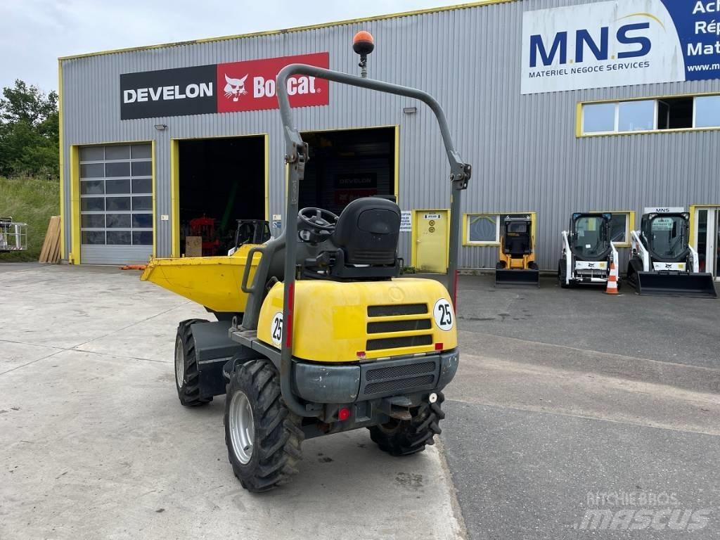 Wacker Neuson 1501 عربات نقل قلابة للمواقع