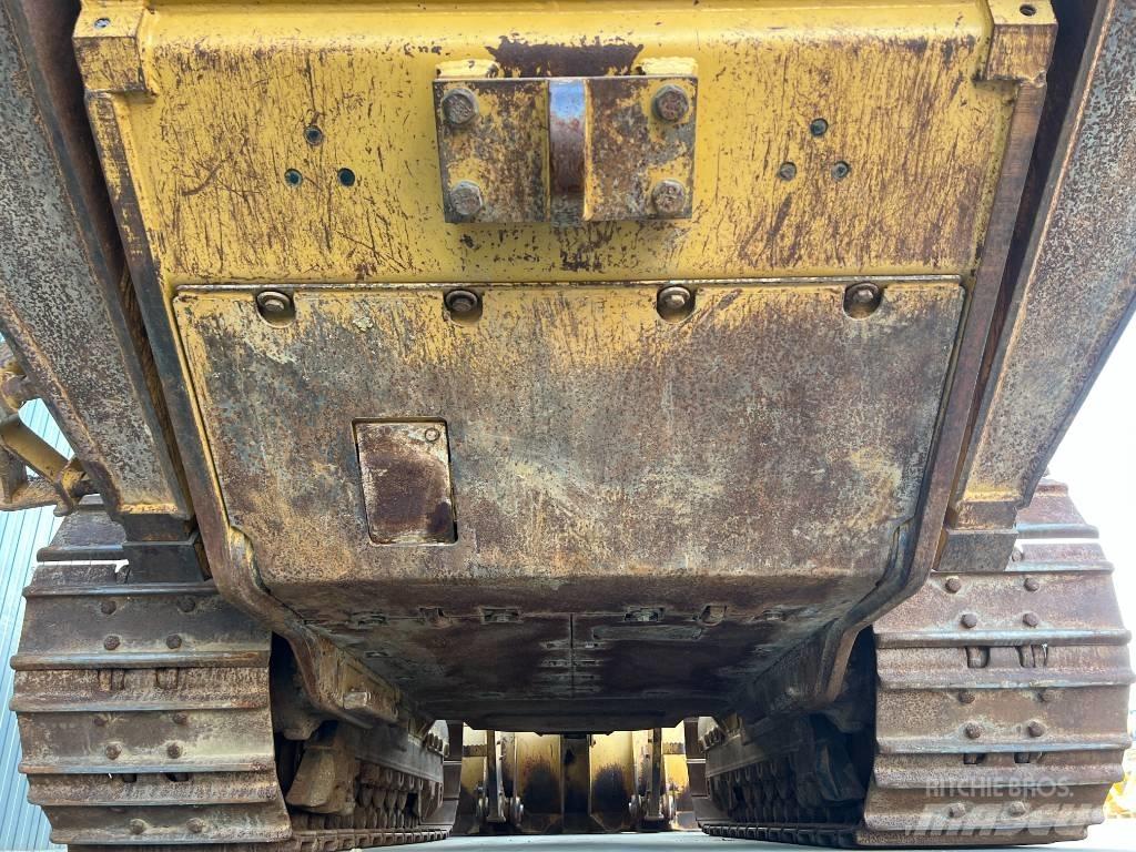 CAT 963D لوادر زحافة