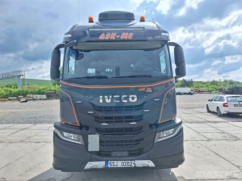 Iveco X-WAY 480 وحدات الجر