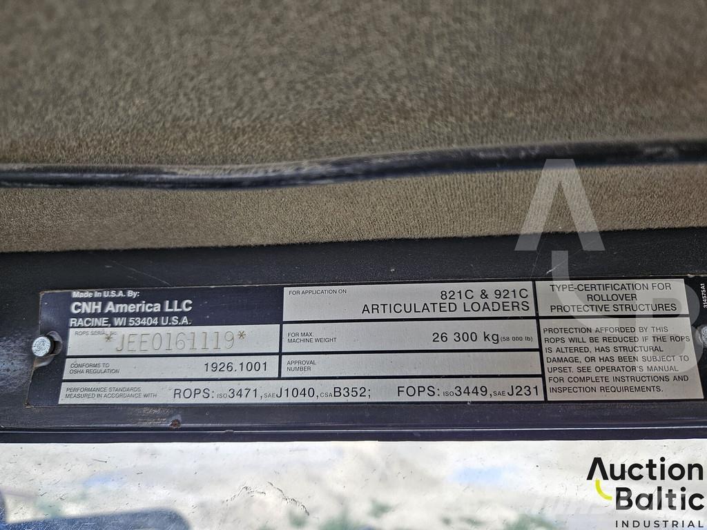 CASE 921C/2 لوادر بعجل