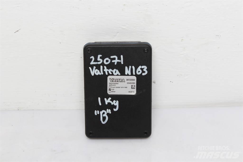 Valtra N163 ECU إلكترونيات