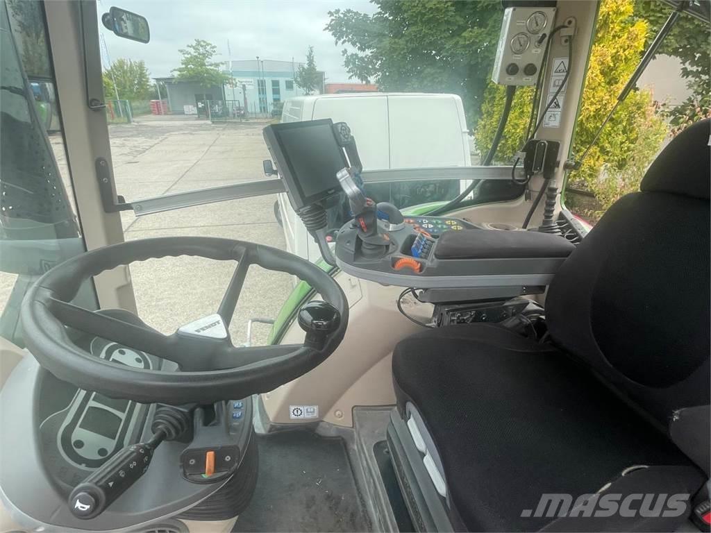 Fendt 724 Vario الجرارات