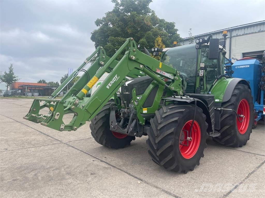 Fendt 724 Vario الجرارات