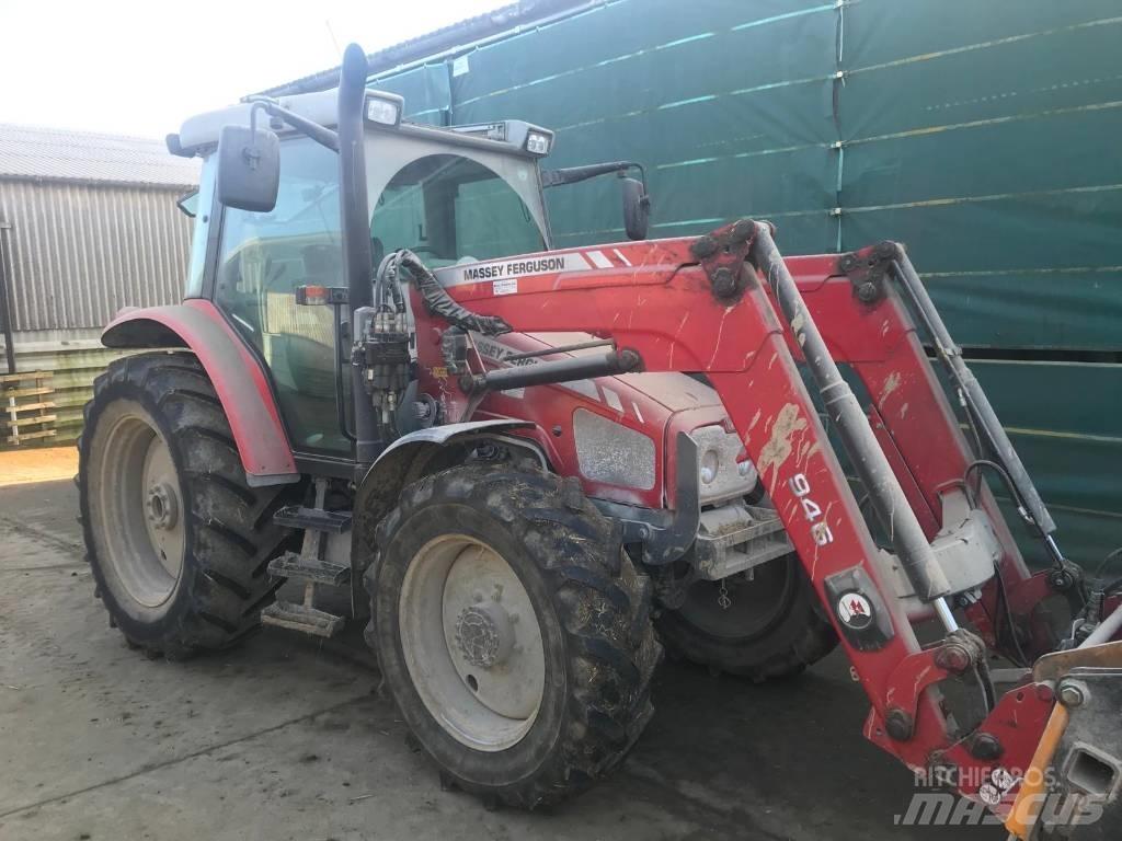 Massey Ferguson 5445 الجرارات
