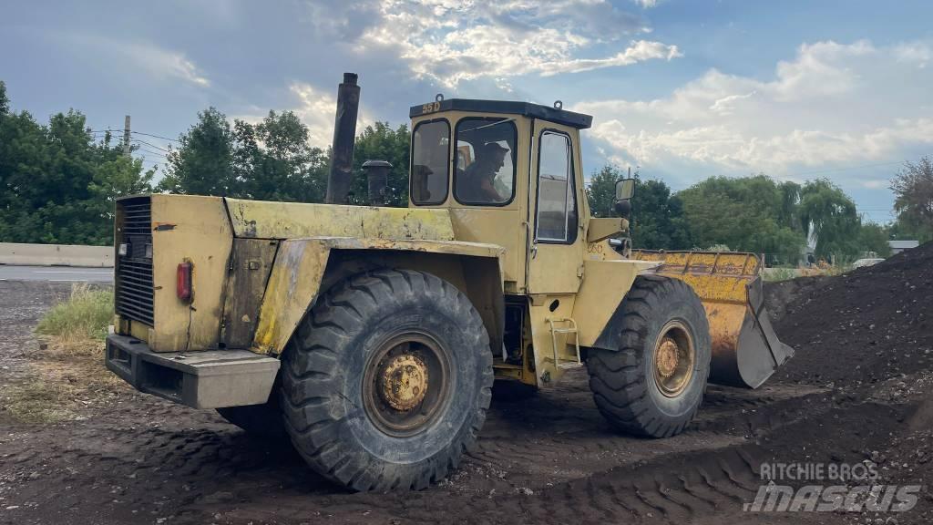 Hanomag 55D لوادر بعجل